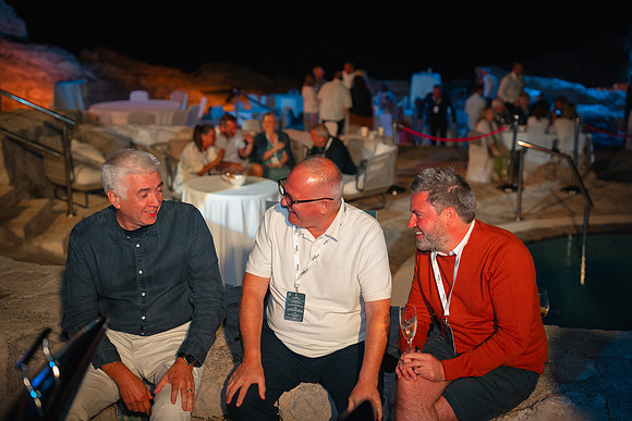 B-0526